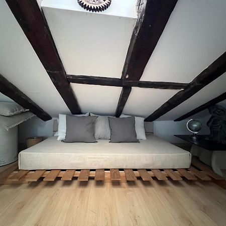 Apartment In Monumental Square Madrid Center Extérieur photo