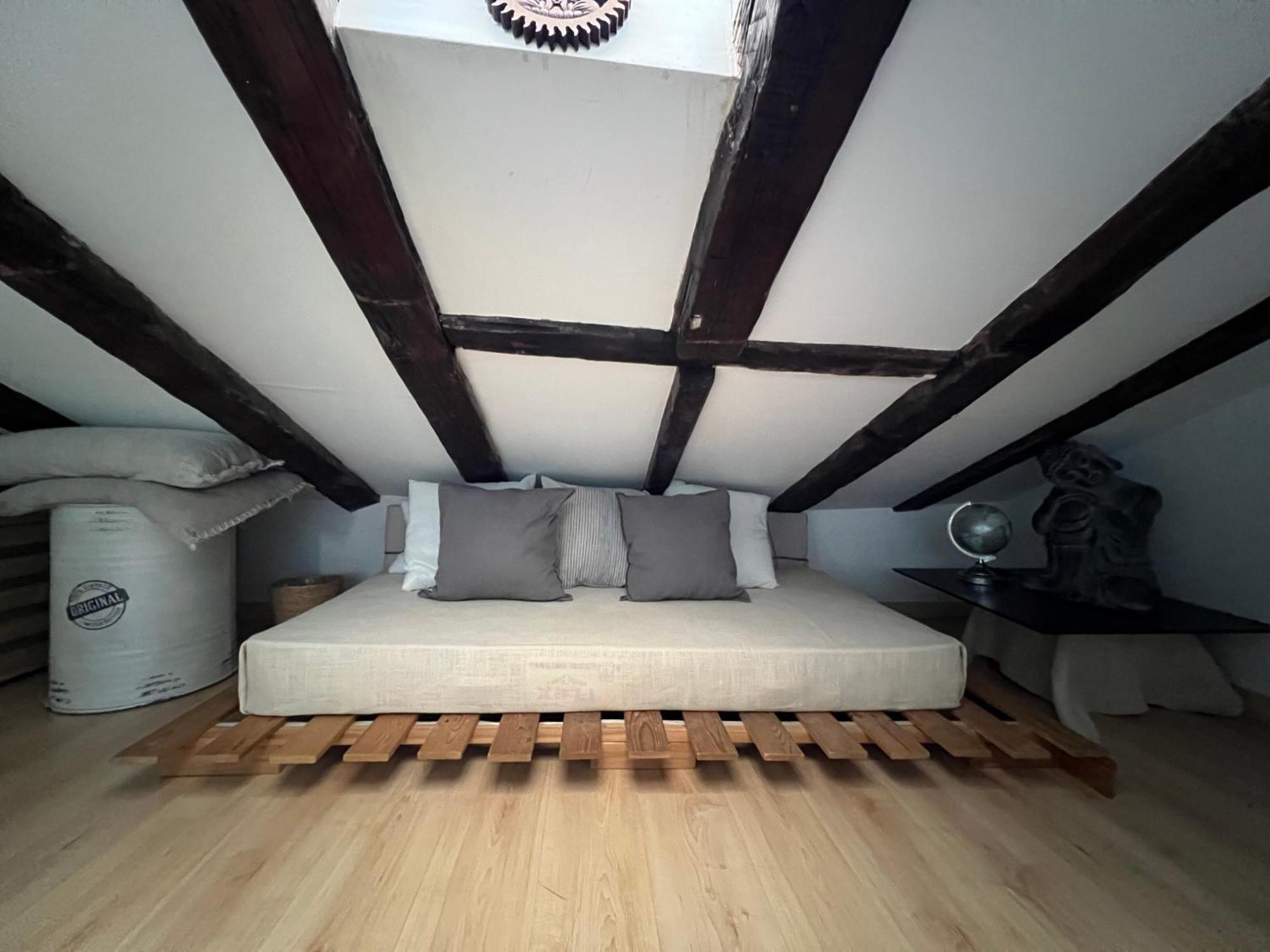 Apartment In Monumental Square Madrid Center Extérieur photo