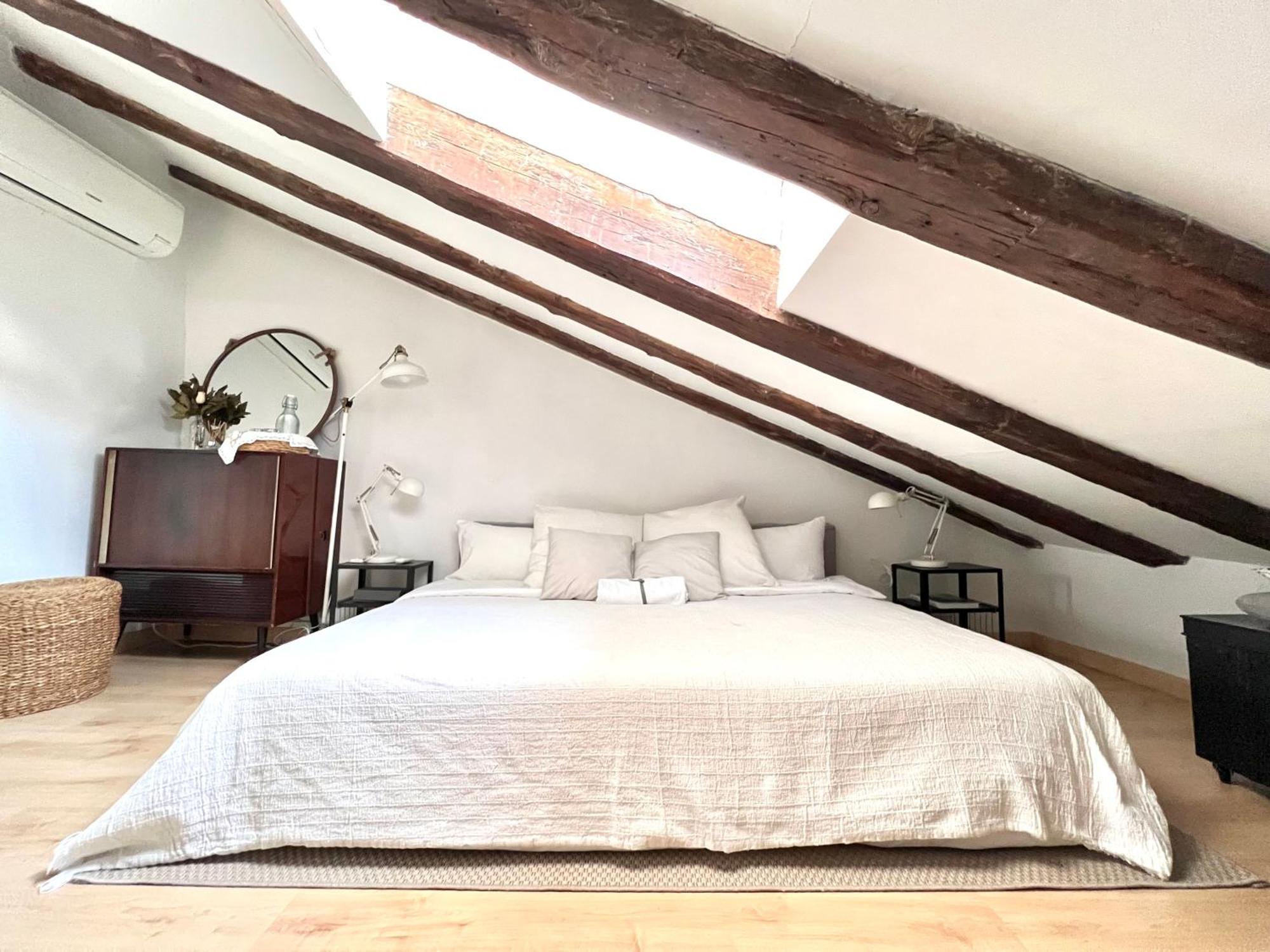 Apartment In Monumental Square Madrid Center Chambre photo